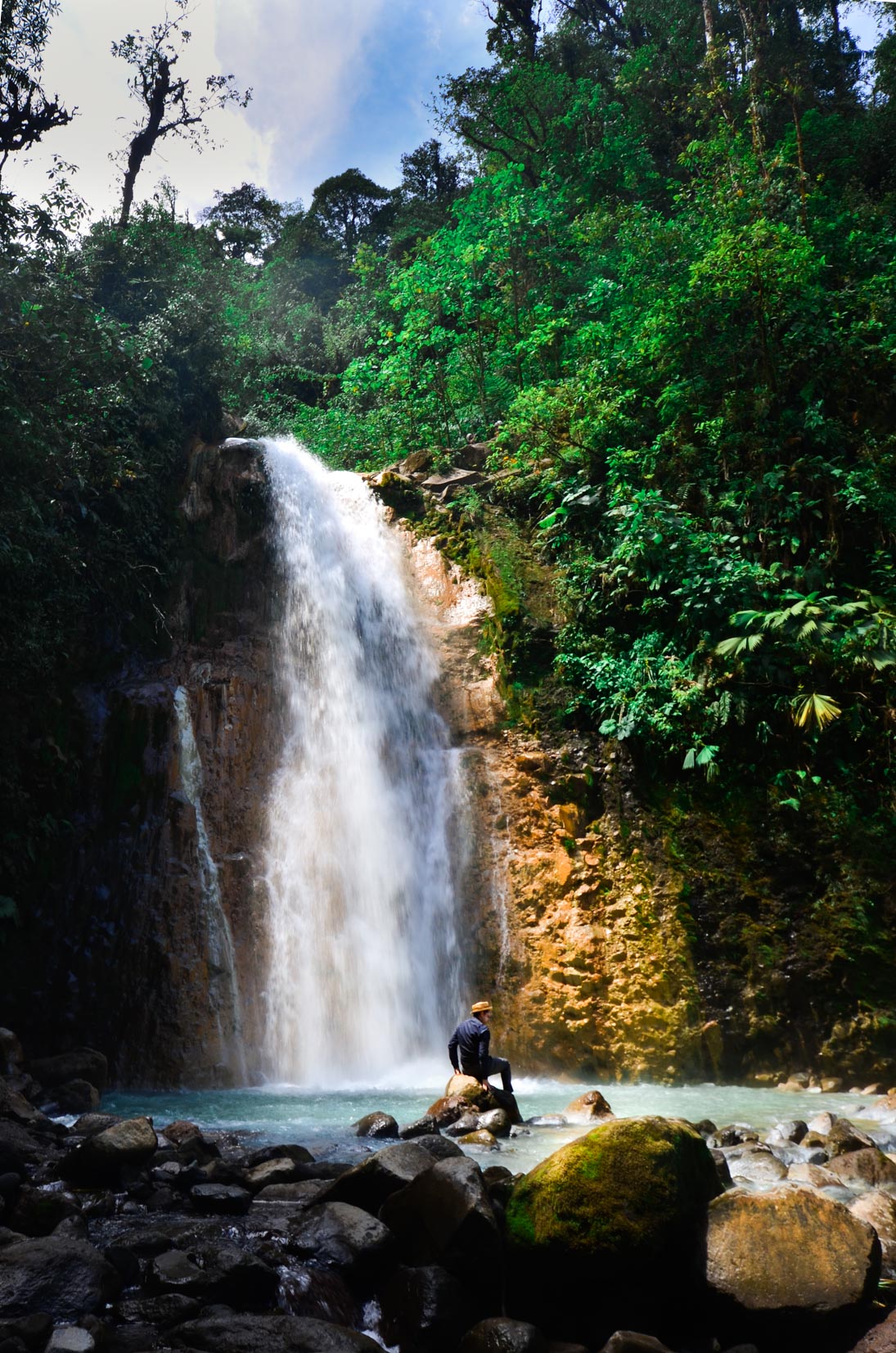 Mayven Costa Rica Top Itinerary 2 weeks El Silence Lodge Arenal view